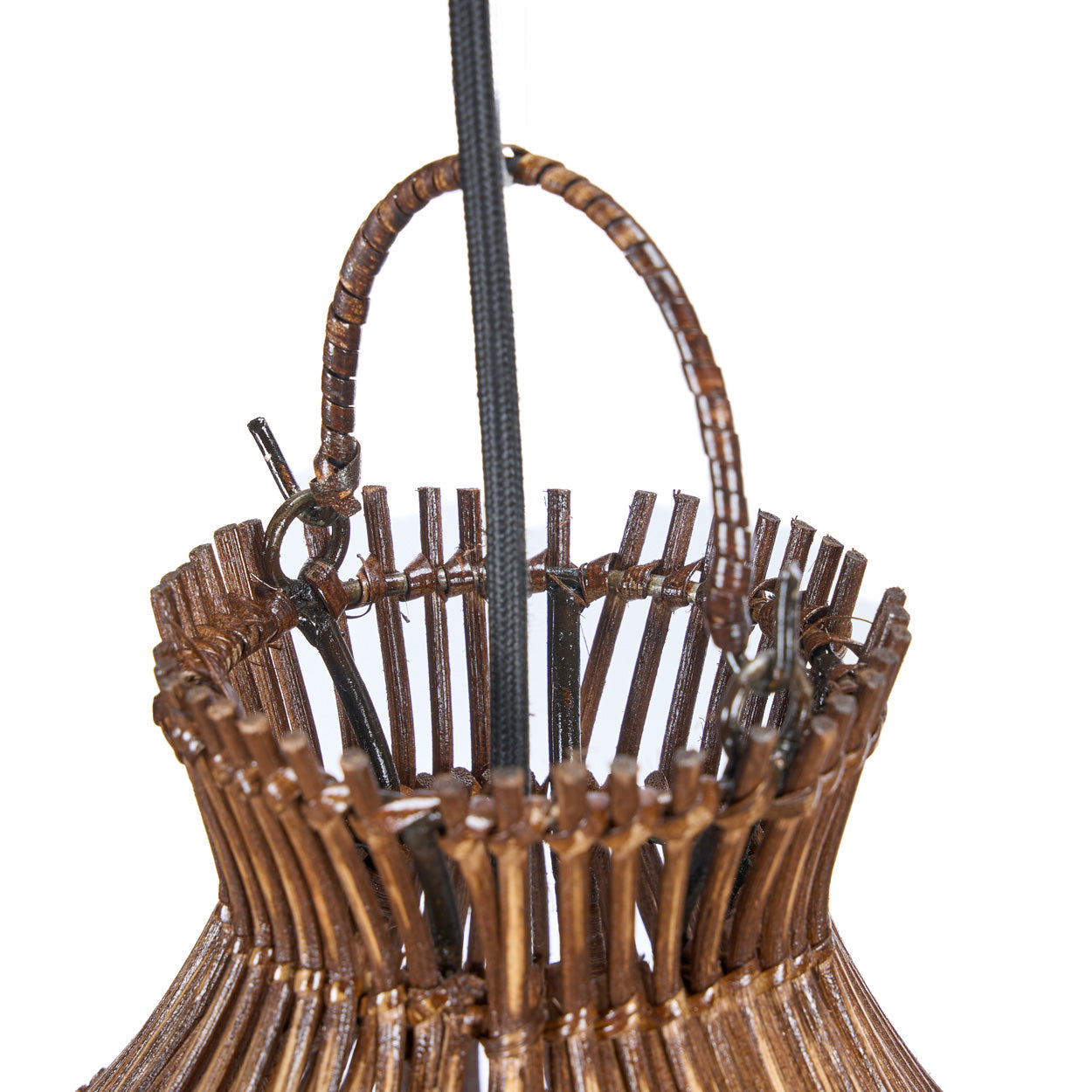 Detailfoto van rotan hanglamp woestijnkalebas 80 cm