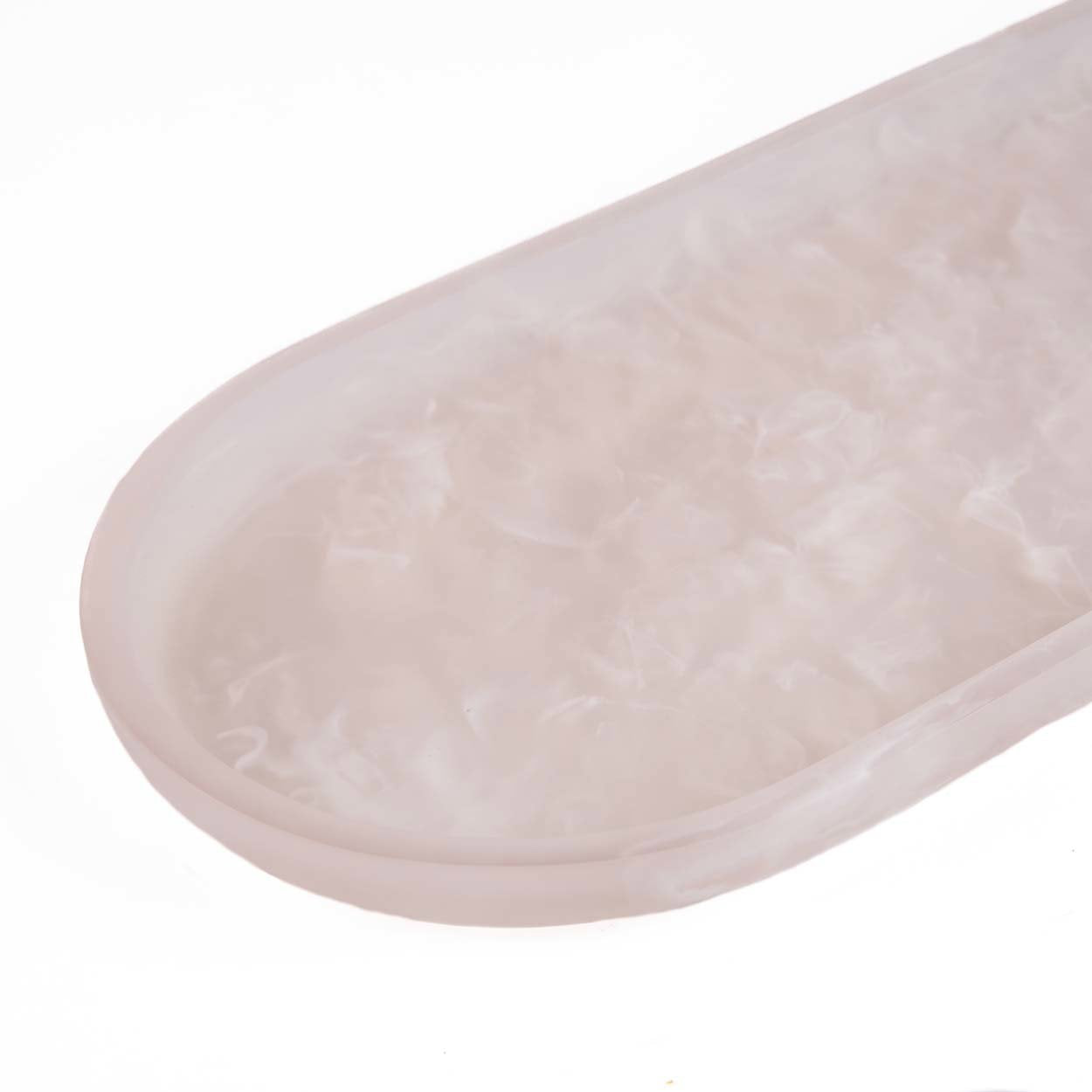 Het ovale bord van hars - roze wit