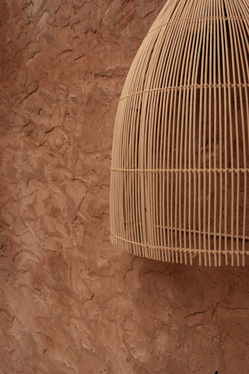 Detail van Rotan wandlamp Lalo