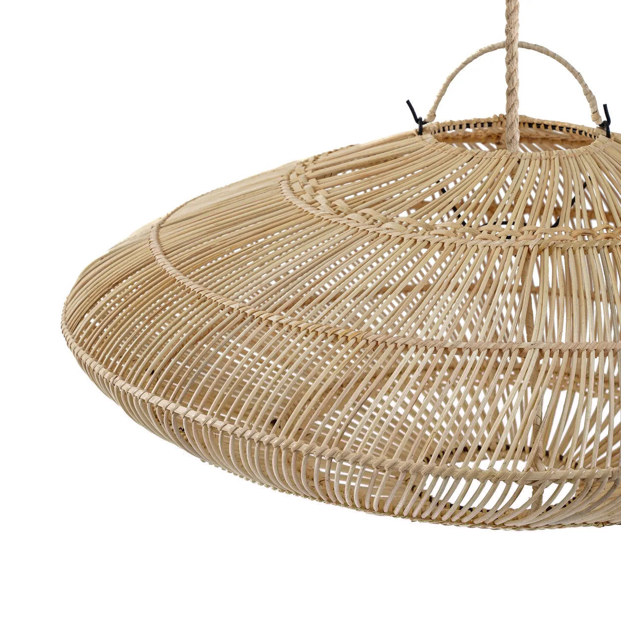 Rotan hanglamp Macaron 55 cm in close-up
