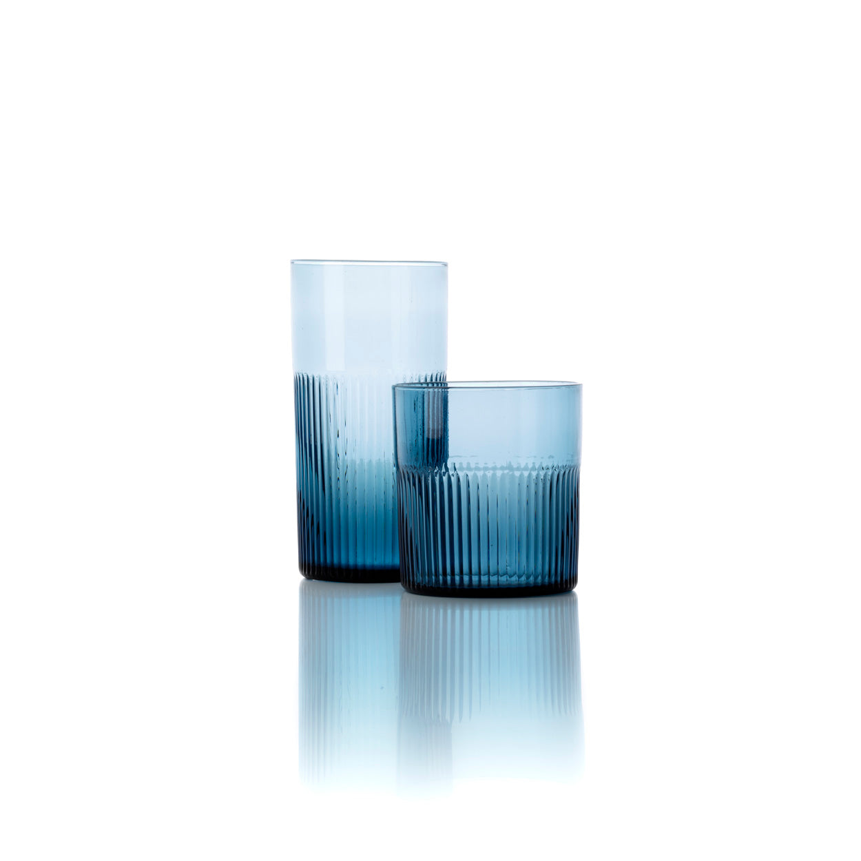 Hoge azuurgeribbelde tumbler - blauw