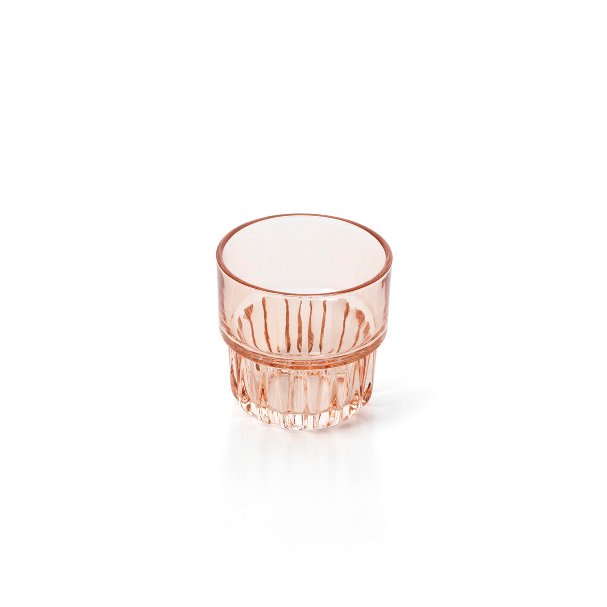 De gefacetteerde drinkbeker - blushroze