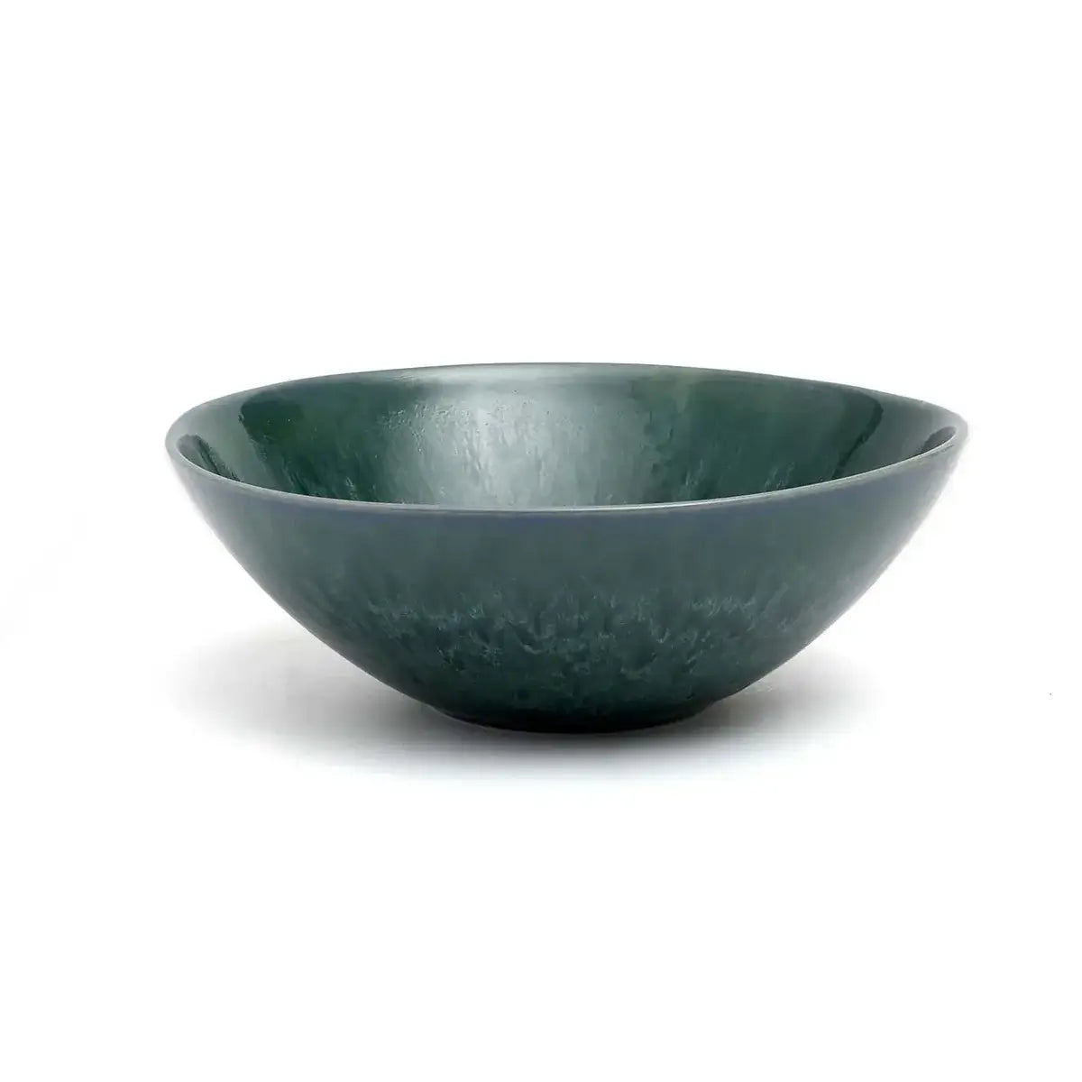 Elegant De Aqua serving bowl in lush green, perfect for salads and pasta, enhancing any table setting with the Aqua collection.