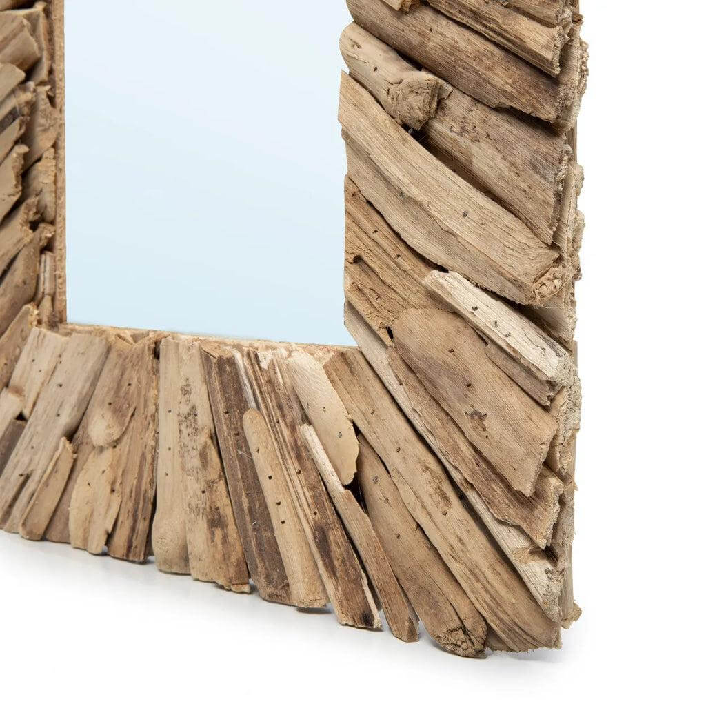 Driftwood Spiegel met unieke handgemaakte lijst, rechthoekig glas en natuurlijke kleur, perfect voor een rustieke wanddecoratie.