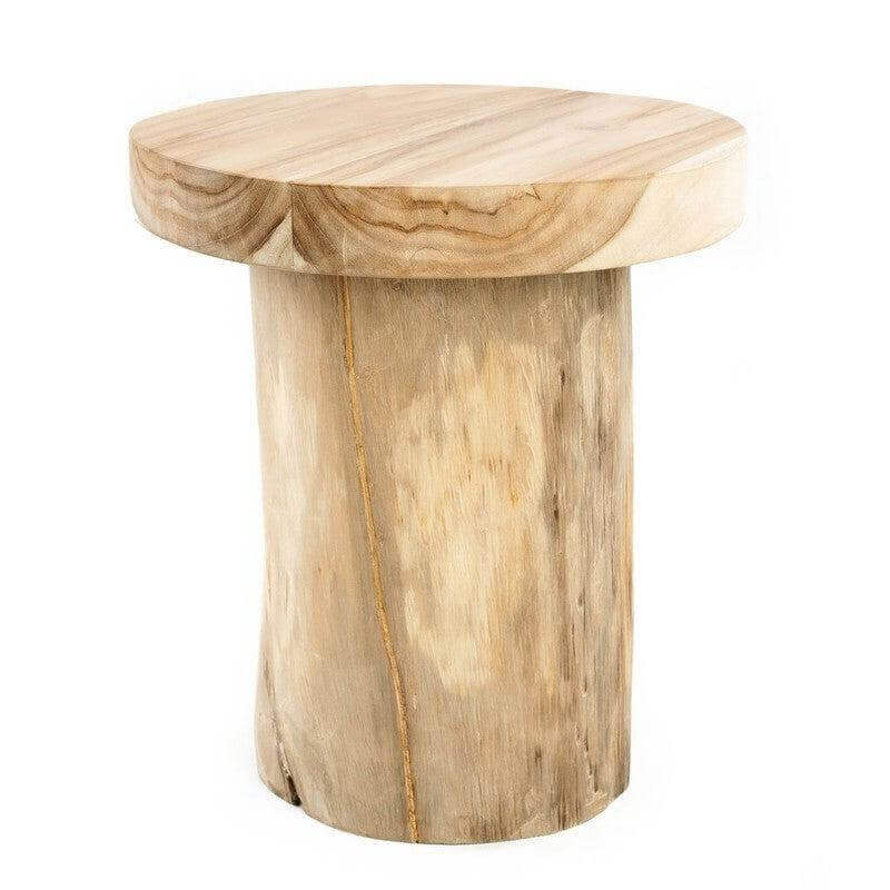 De Inti bijzettafel van duurzaam suar hout, kleur naturel, perfecte keuze voor binnen of overdekt buitengebruik.