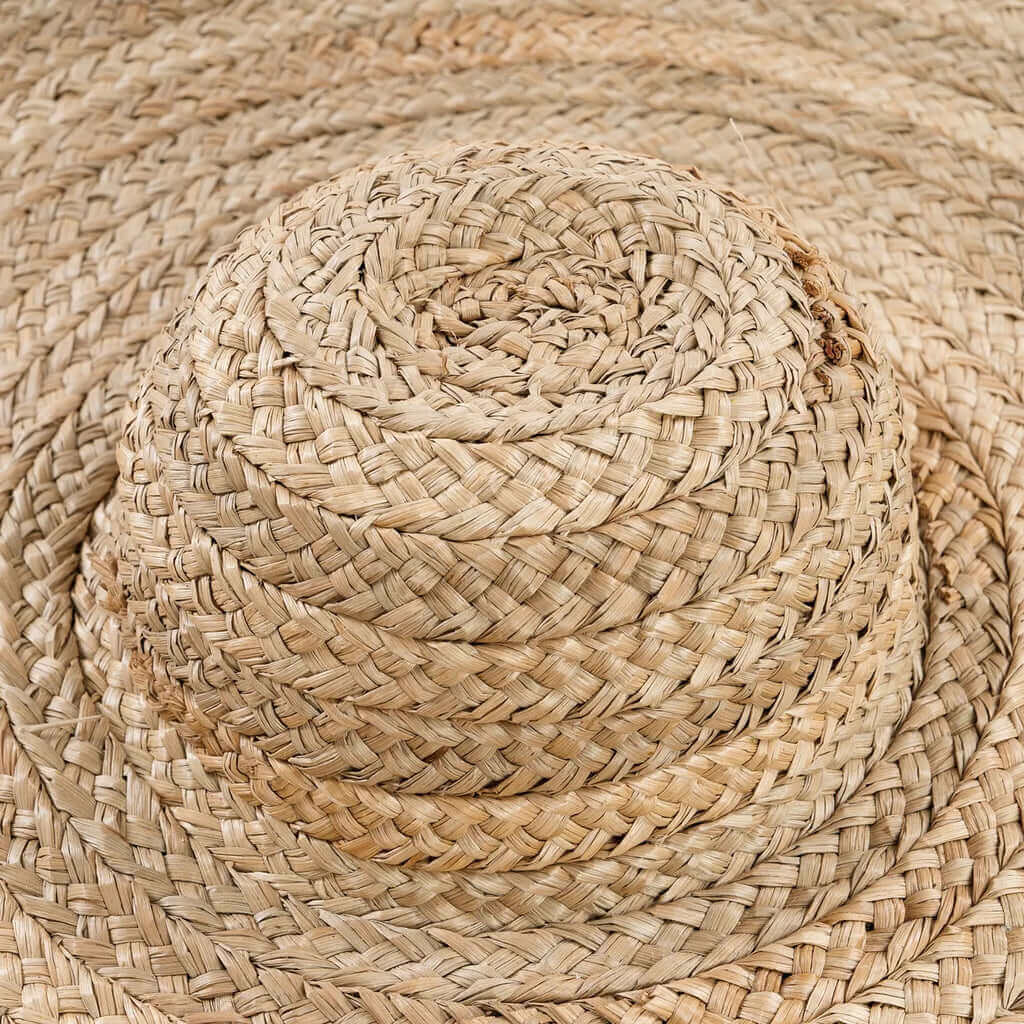 De Lolita Hoed van waterhyacint, natuurlijk geweven zomerse hoed, perfect voor zonnige dagen.