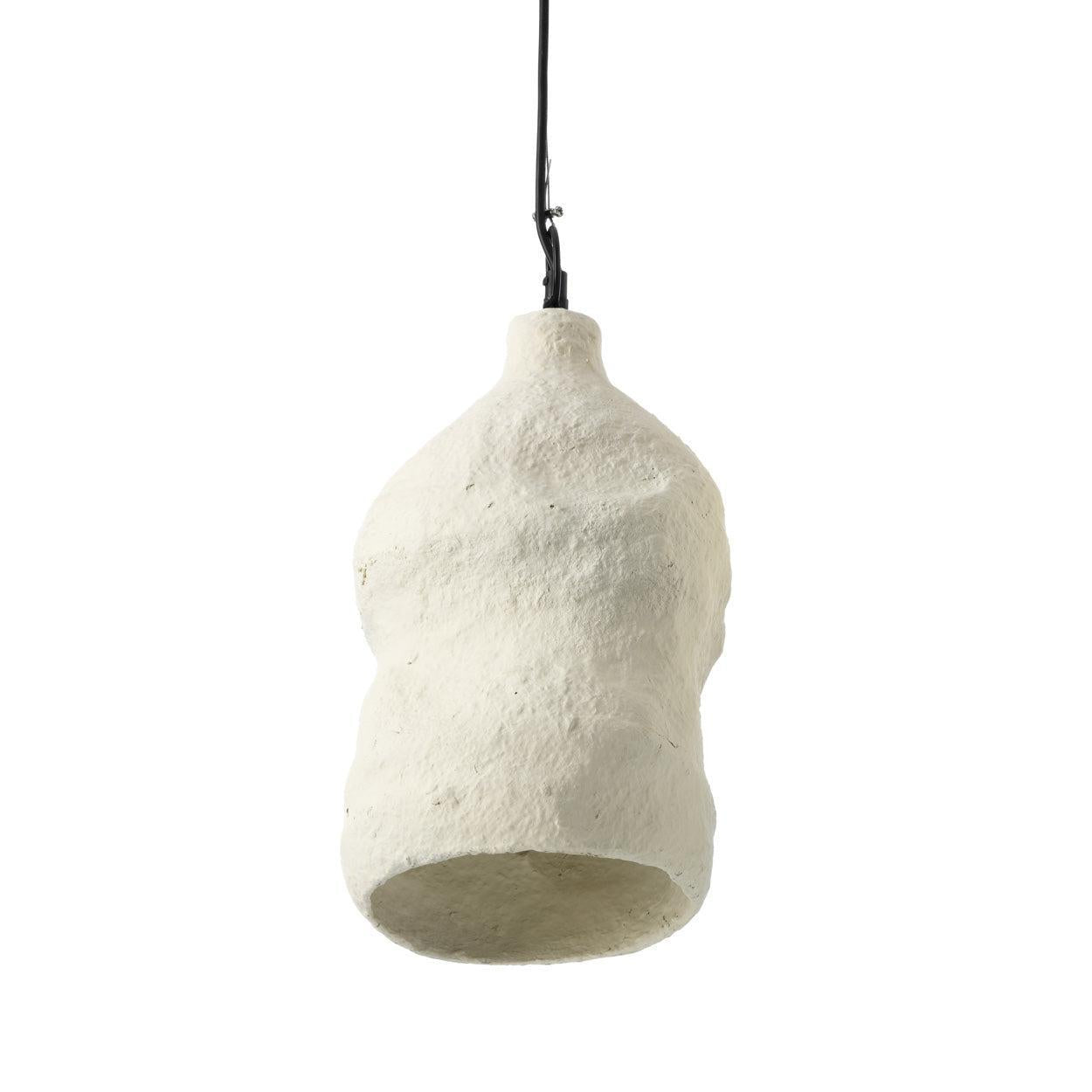 Detail van papier-maché hanglamp moloko wit 45 cm