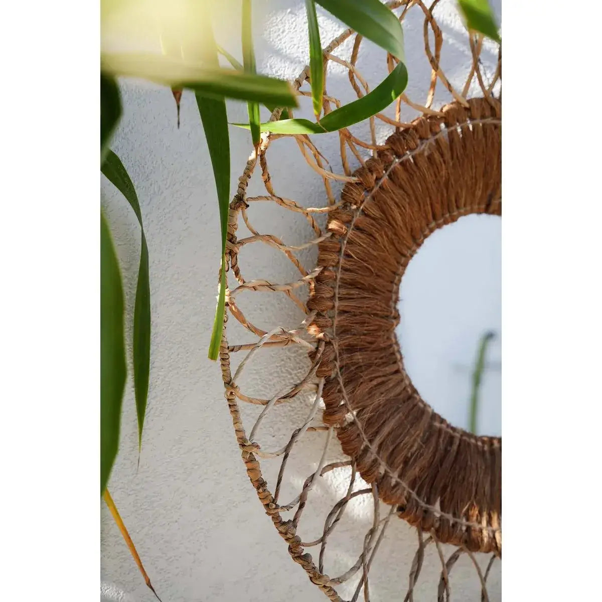De Montezuma Spiegel - Naturel-Ronde spiegels-Bazar Bizar Living-Ik Hout ervan.