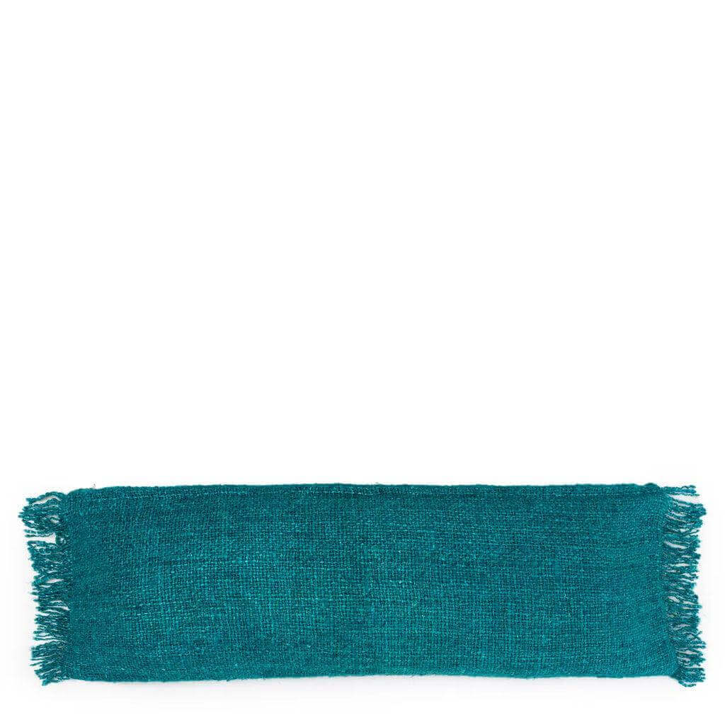 De Oh My Gee Kussenhoes in aqua, 35x100 cm. Stijlvolle katoenen hoes voor een bohemian effect in huis. Binnenkussen niet inbegrepen.