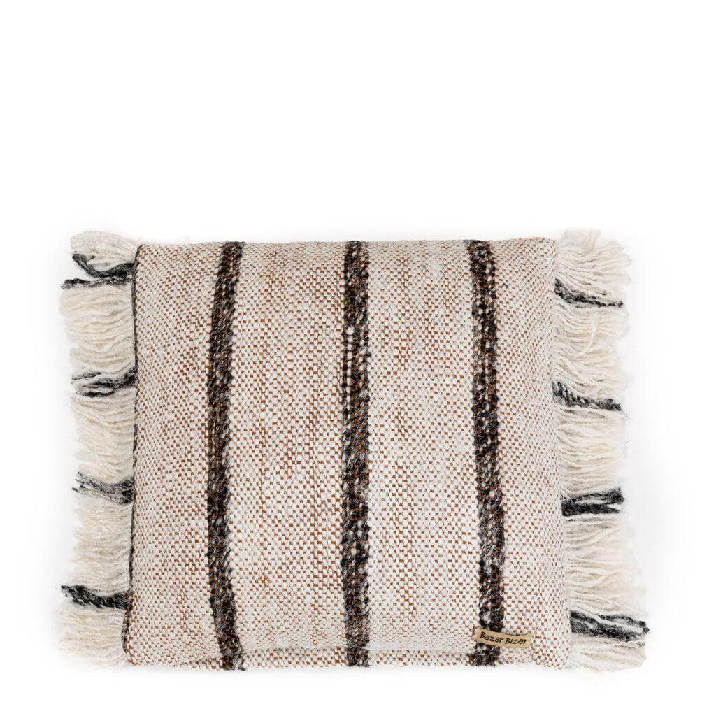 Bohemian witte kussenhoes 40x40cm met franjes, handgemaakt katoen, ideaal voor een boho touch in elk interieur, exclusief binnenkussen.