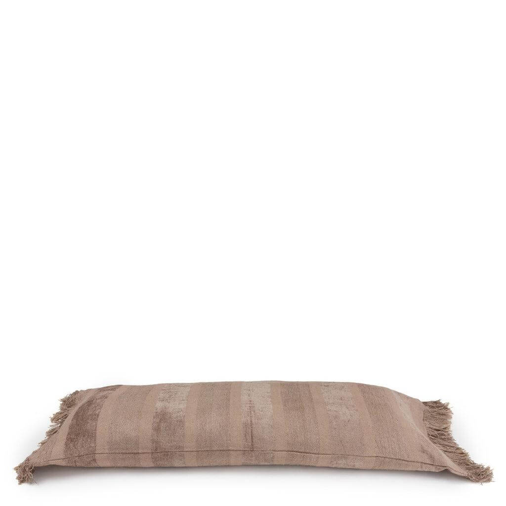 De Oh My Gee kussenhoes in betonnen fluweel, 35x100 cm, boho stijl textuur. Handgemaakt en geverfd voor een unieke uitstraling.