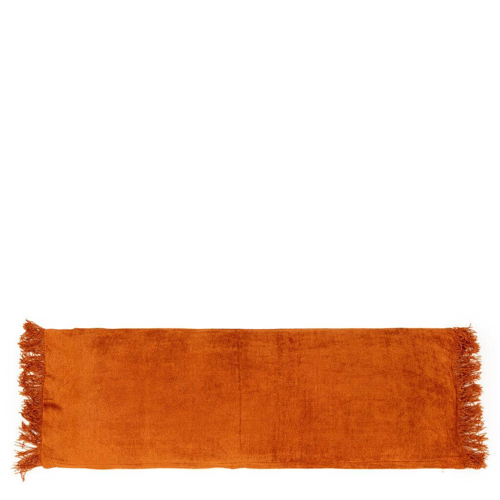 De Oh My Gee kussenhoes in roest velvet, 35x100 cm. Perfect voor boho-stijl in woonkamer of tuin. Handgemaakt en uniek! Binnenkussen niet inbegrepen.