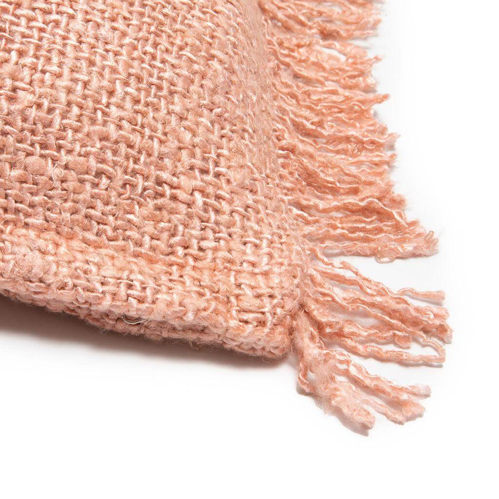 De Oh My Gee kussenhoes in zalm roze, boho stijl, 60x60 cm, katoen. Perfect voor interieur en tuin. Geen binnenkussen inbegrepen.