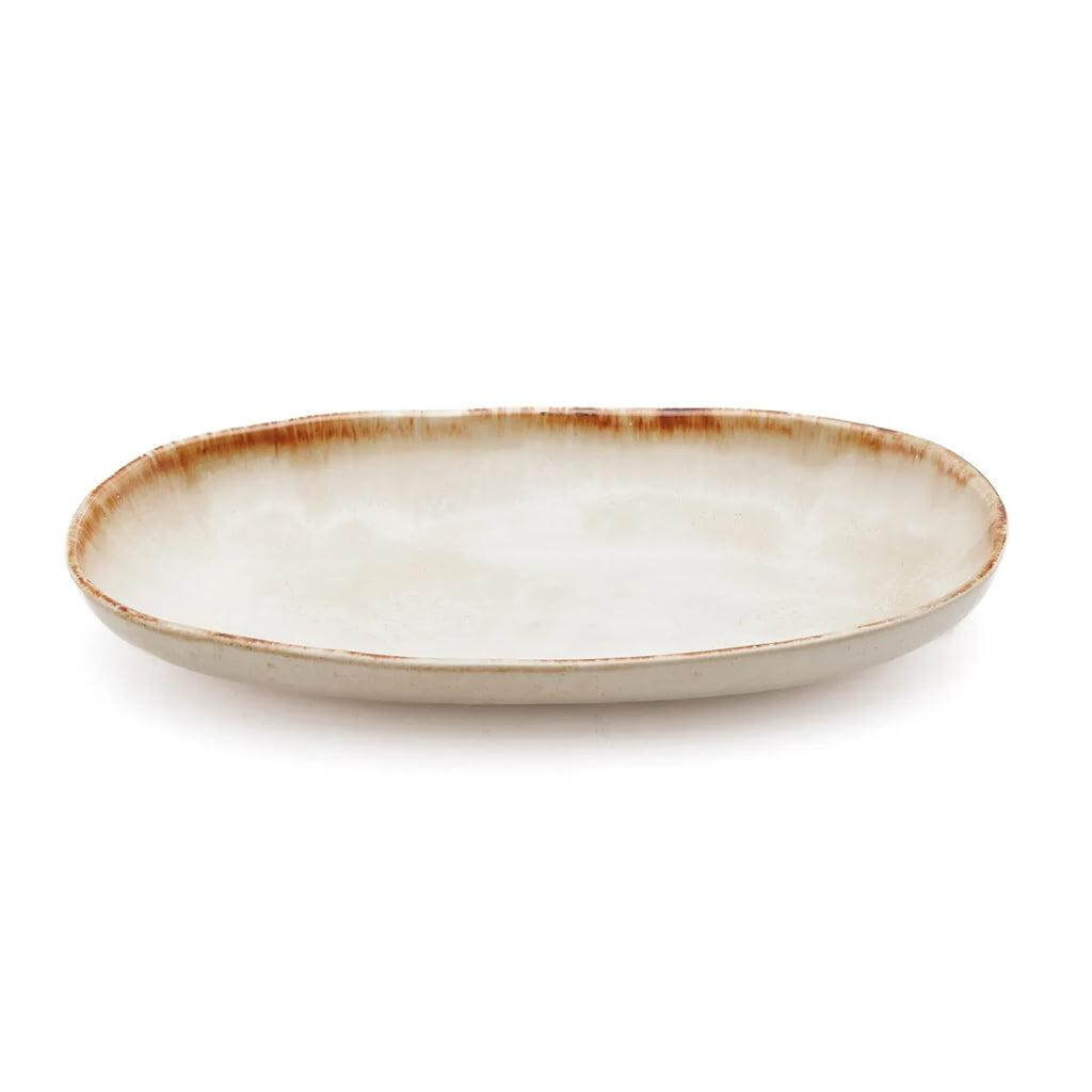 Ovalen Cascais kom in wit met vleugje geel, schitterend Portugees keramiek voor elke gelegenheid. Perfect handgemaakt servies set van 6.