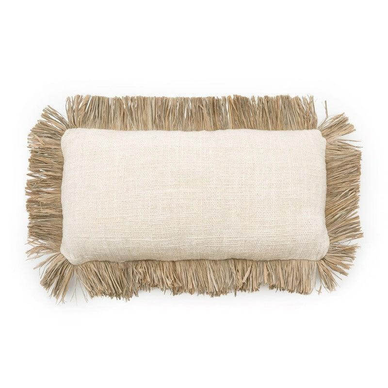 De Saint Tropez kussenhoes in naturel wit met raffia franjes, 30x50 cm, boho stijl voor interieur en tuin.