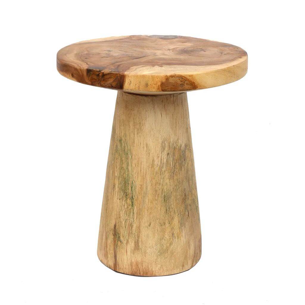 Handgemaakte De Timber Conic Bijzettafel van Munggur hout met natuurlijke scheuren en markeringen, uniek en stijlvol design.