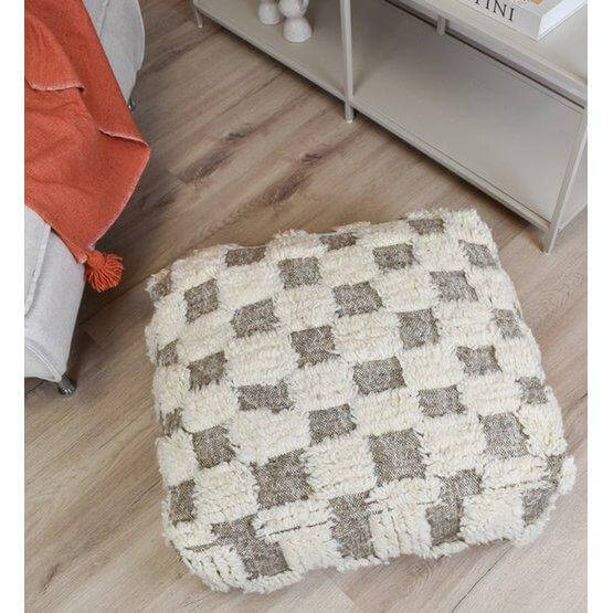 Geruit vloerkussen - grijs en wit-Poufs & Pillows-Ik Hout ervan.