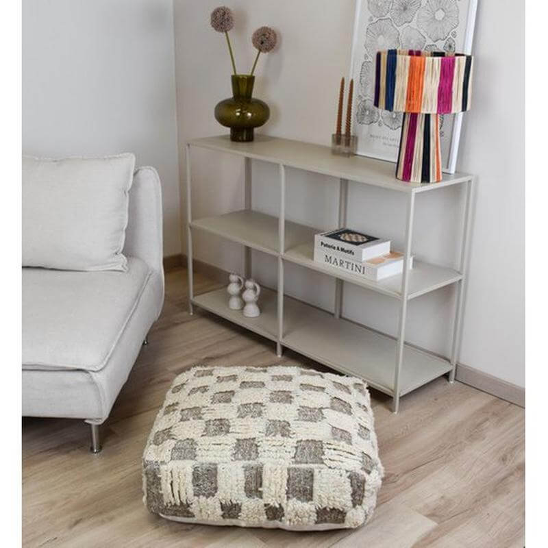 Geruit vloerkussen - grijs en wit-Poufs & Pillows-Ik Hout ervan.