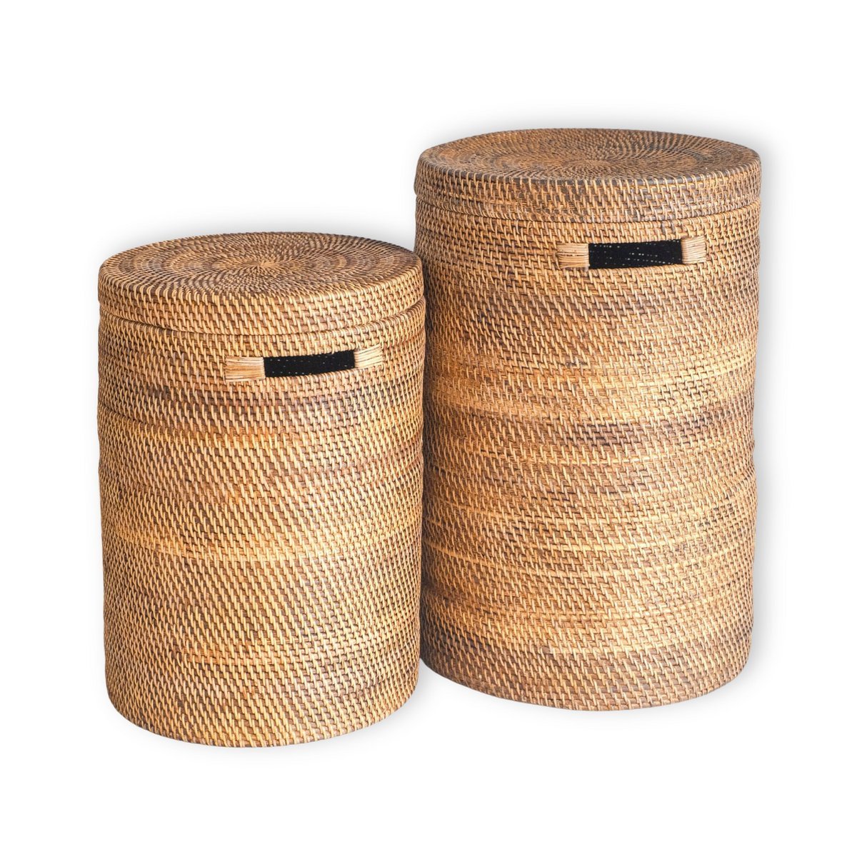 Grote wasmand met deksel - geweven ronde mand - bruine boho opslagmand - decoratieve rotan mand (2 maten Ø 36/40 cm) sari (bruin)-manden met deksel-Soeji-Ik Hout ervan.