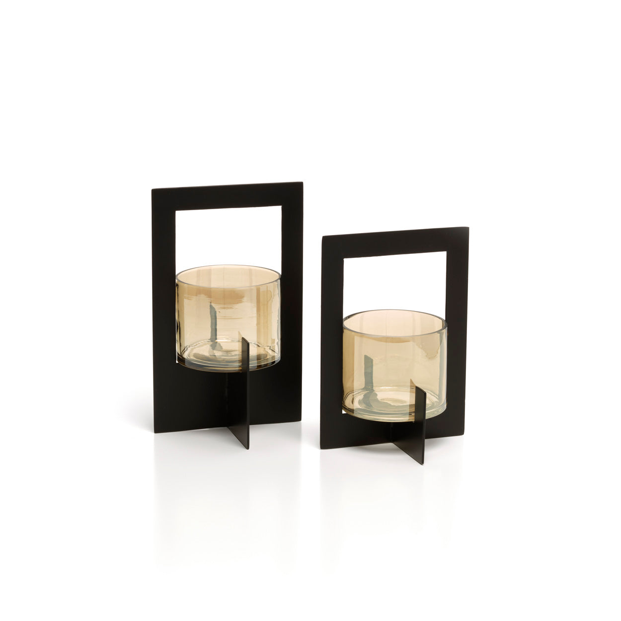 De Hurricane kandelaar met frame - zwart - M