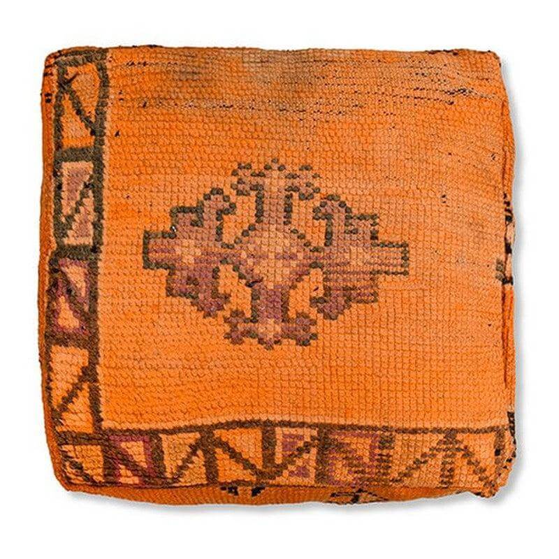 Marokkaans vloerkussen vintage K1315 met oranje en bruine geometrische patronen, handgemaakt in Marokko, hoogwaardig en duurzaam.