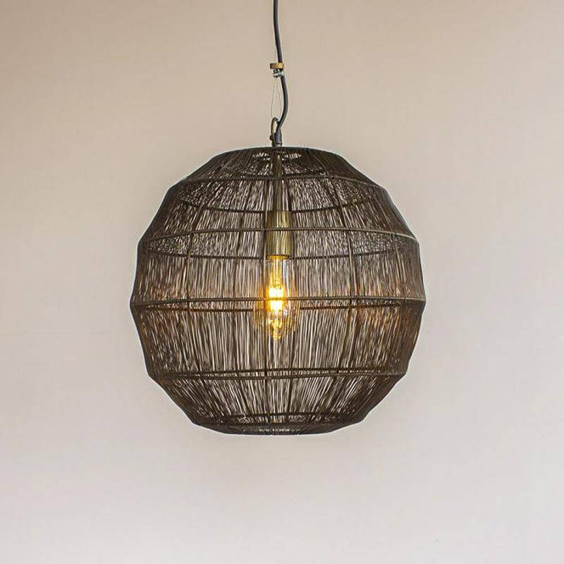Detail van metalen hanglamp novara bruin