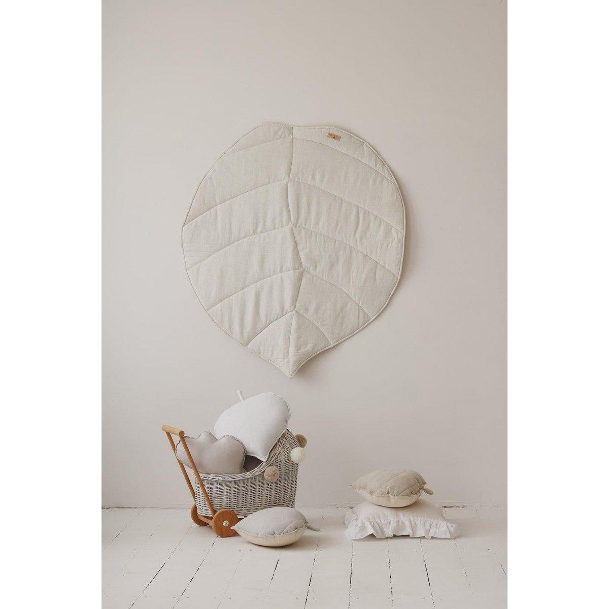 Set "Shabby Chic" tipi met ruches en bladmatten "White".-Moi Mili-Ik Hout ervan.