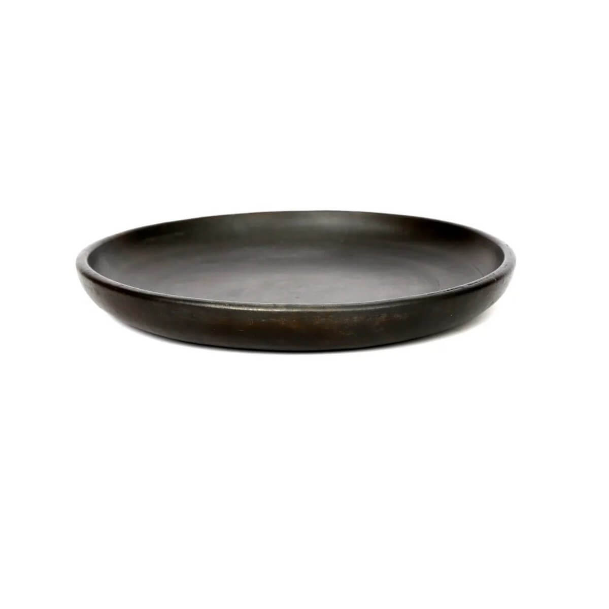 Bohemian burned classic plate in zwart, 20cm wide, perfect for stylish table settings, by Bazar Bizar Living.