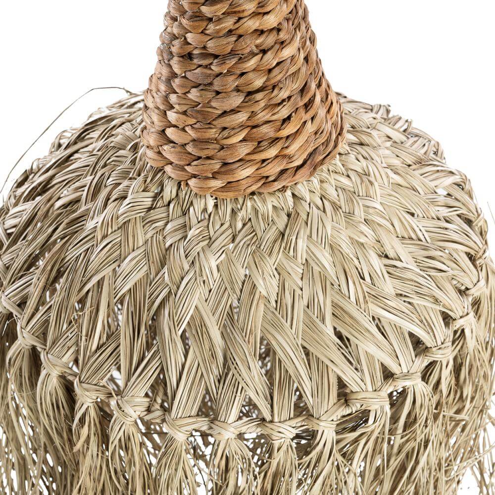 Playa Pendant lamp geweven van sisal en bananenblad, ideaal voor een zomerse sfeer, zowel binnen als buiten te gebruiken.