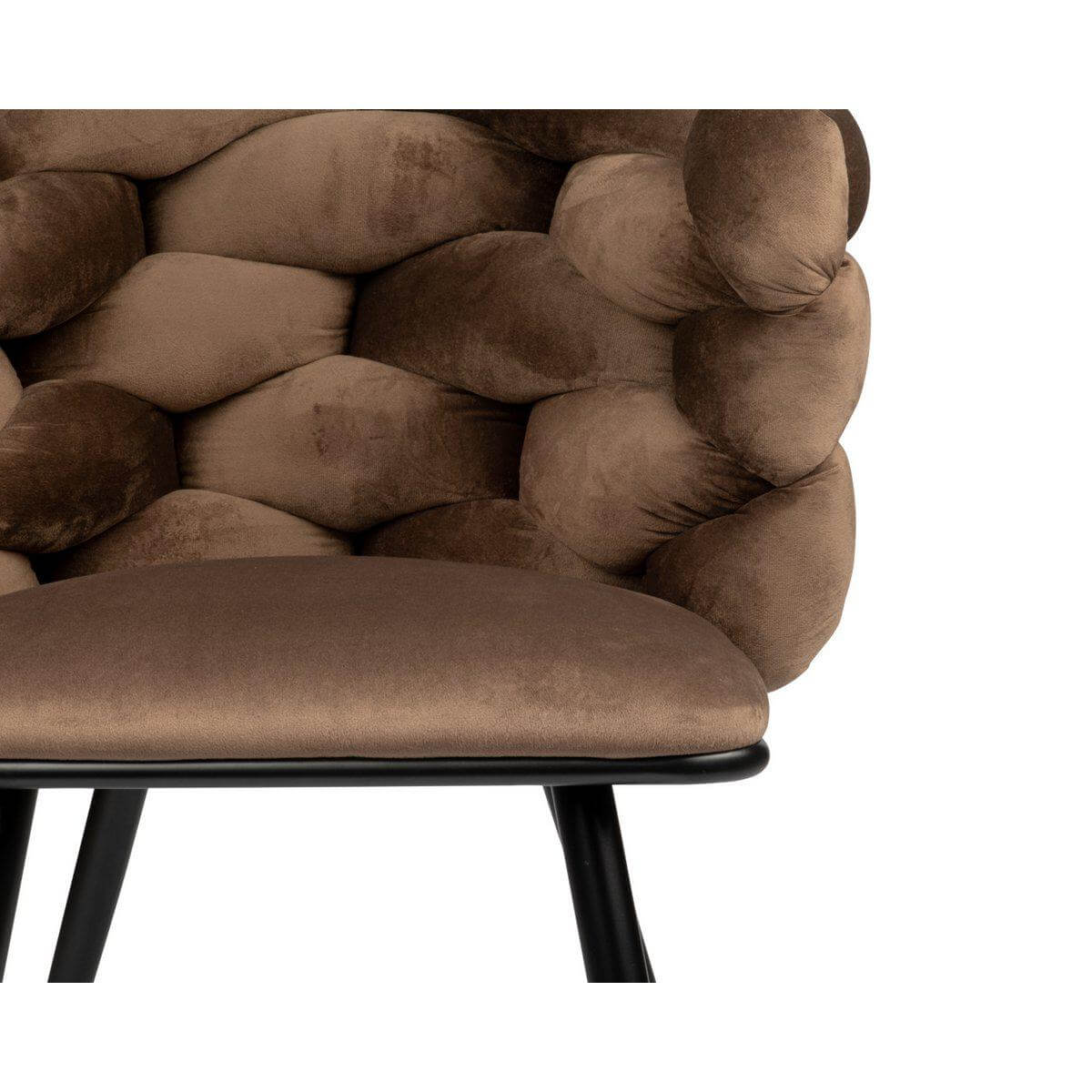 Close-up van de Rock Chair Brons met uniek geweven rugleuning, ideaal voor moderne interieurs, set van 2 stoelen.