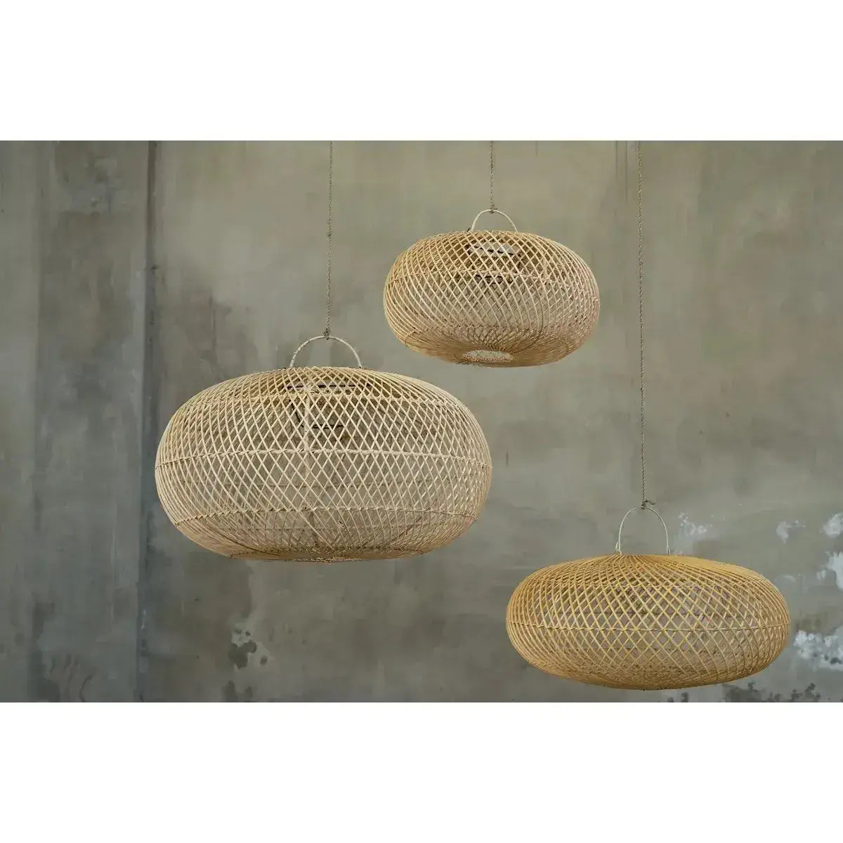 The Wholly Hanger - Naturel - L-Hanglampen-Bazar Bizar Living-Ik Hout ervan.
