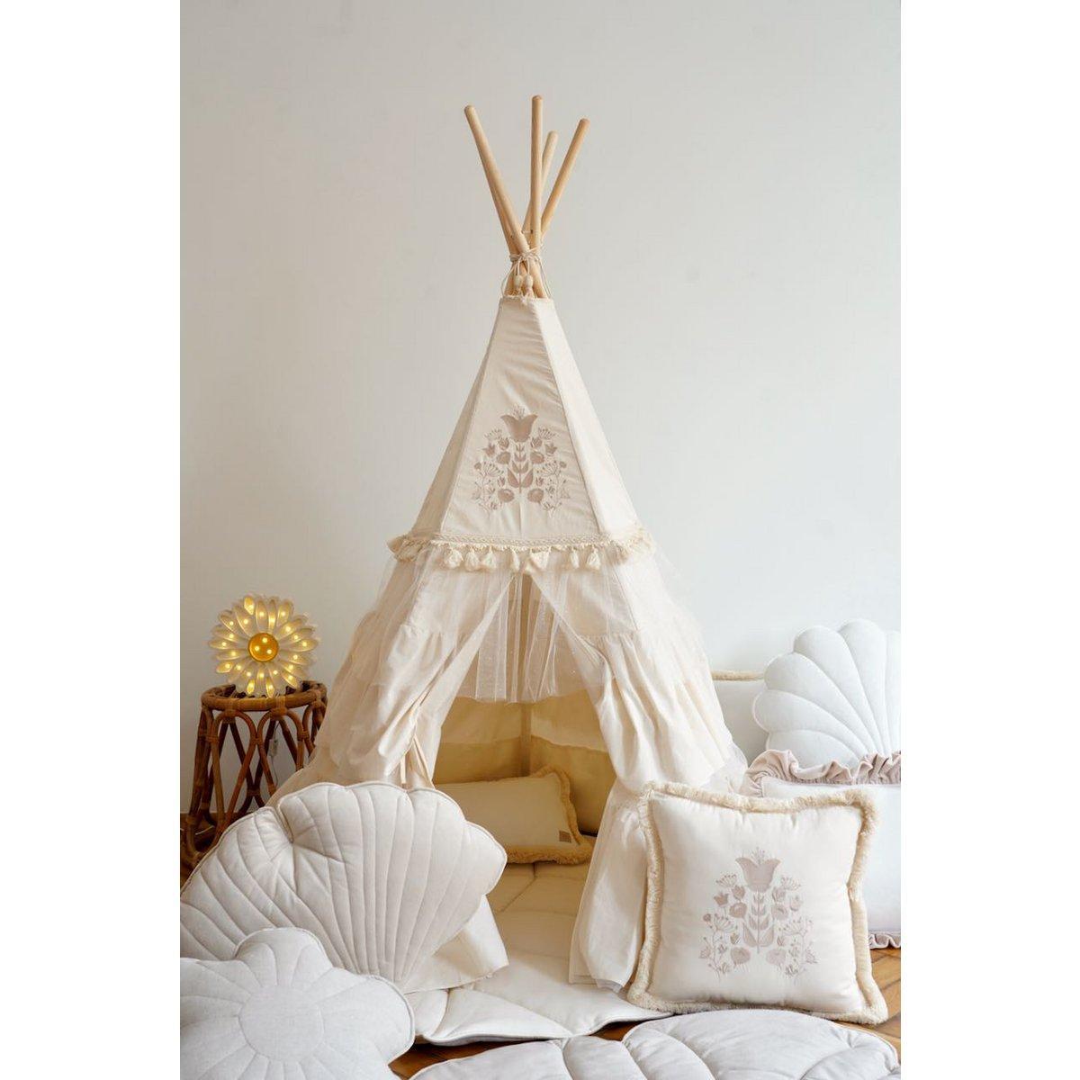 Tipi-tent "Boho" met ruches en borduursels-Moi Mili-Ik Hout ervan.