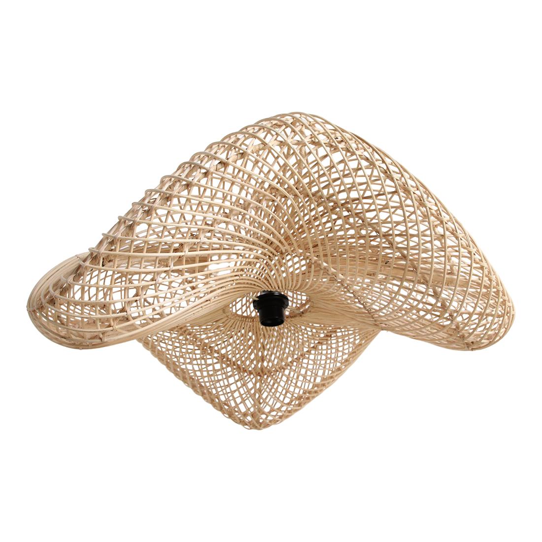 Rotan hanglamp Wave Large Van 75 cm vanuit een andere hoek