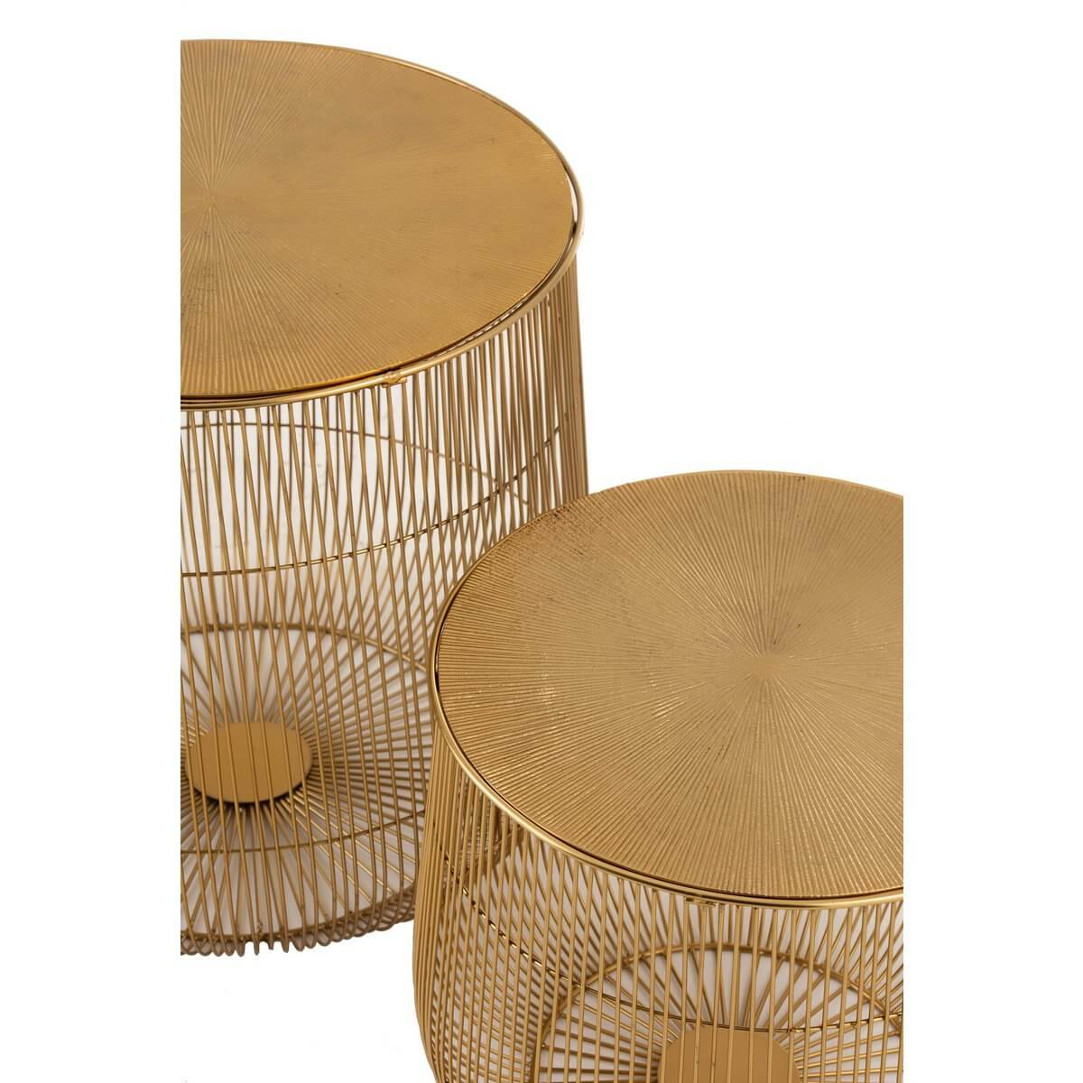 J-Line bijzettafel Mand in goud met verfijnd design, gemaakt van hoogwaardig metaal, perfect voor een elegante woonruimte.