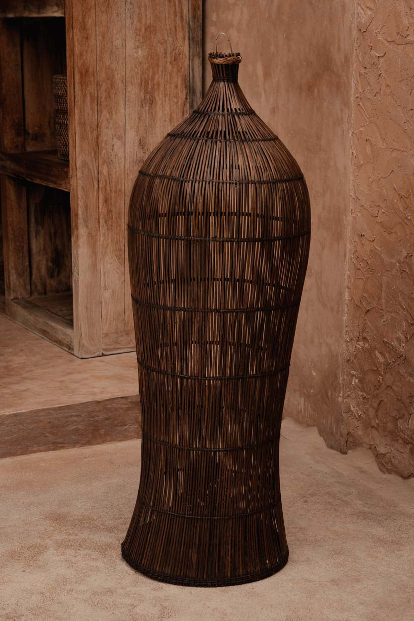 Rotan hanglamp Oasis 35 cm vanuit een andere hoek