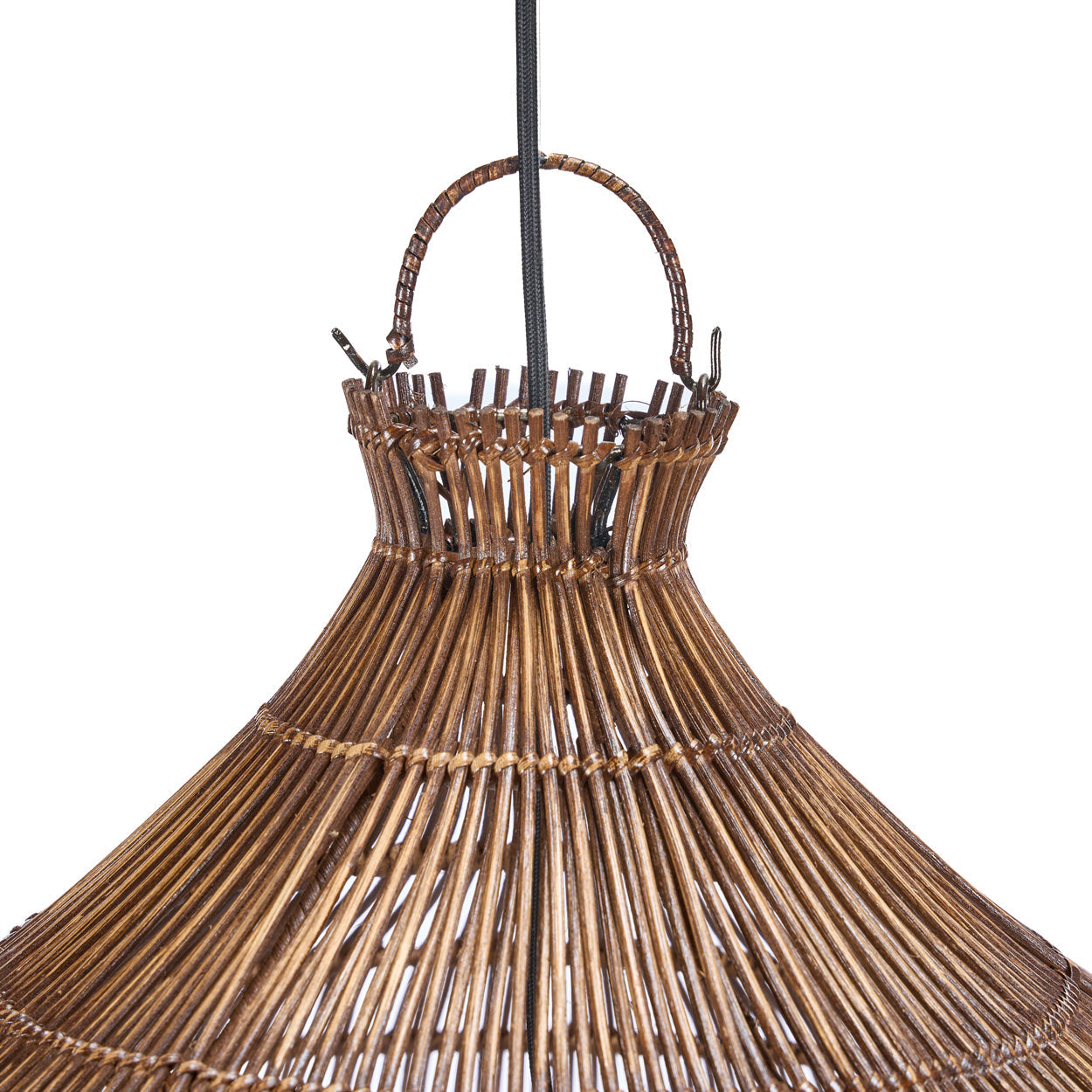 Rotan hanglamp Woestijnkalebas 80 cm vanuit een andere hoek
