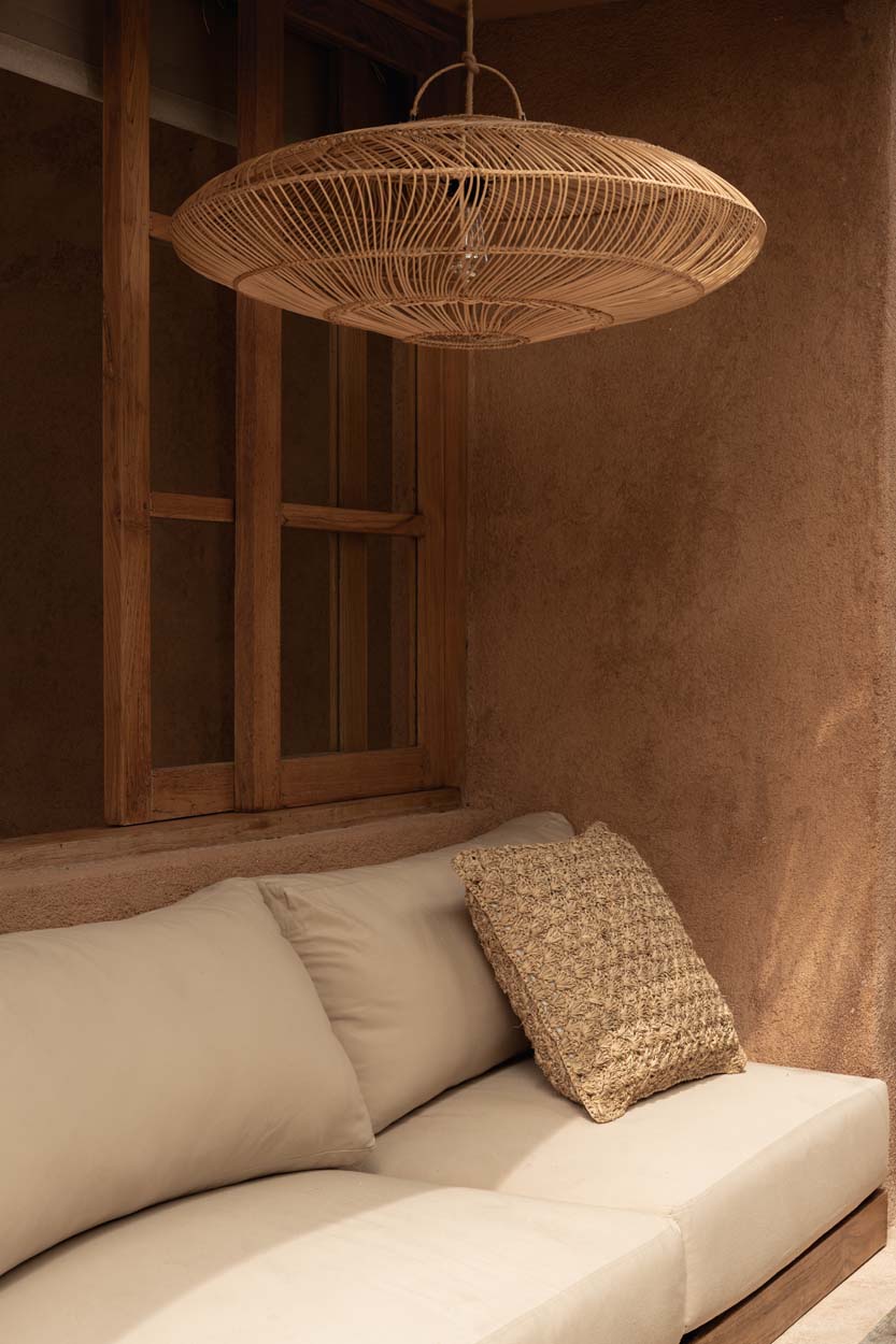 Detail van rotan hanglamp macaron 55 cm
