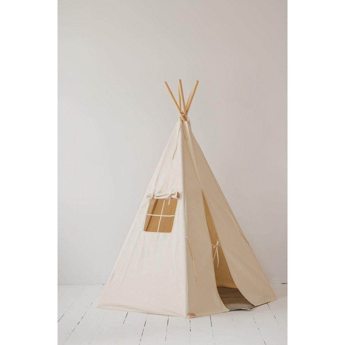 "Beige" Tipi en mattenset-Moi Mili-Ik Hout ervan.