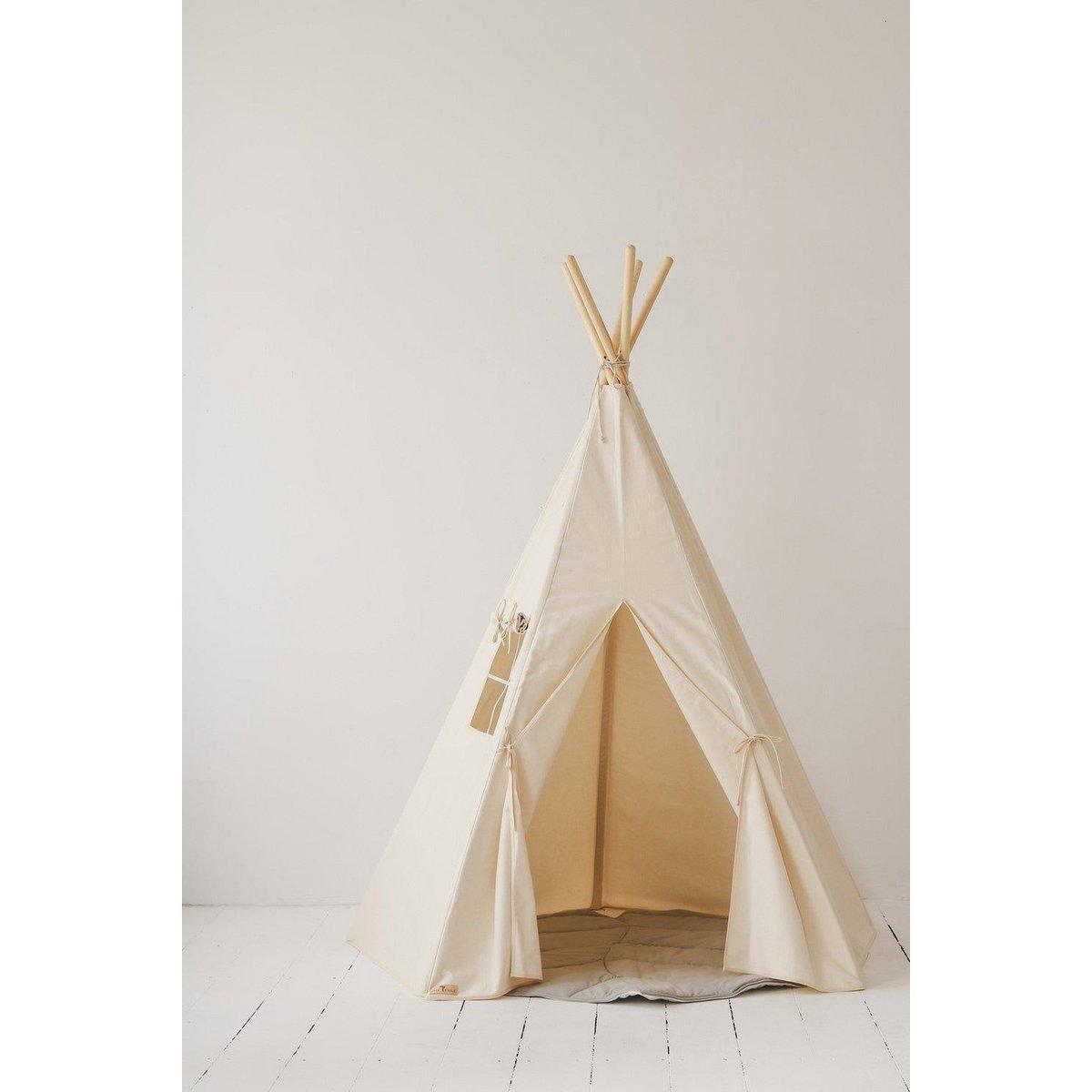 "Beige" Tipi-tent-Moi Mili-Ik Hout ervan.