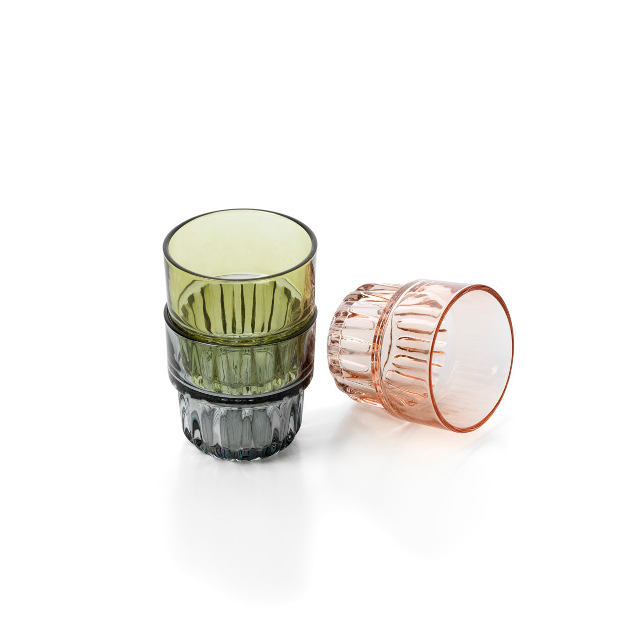 De gefacetteerde drinkbeker - blushroze