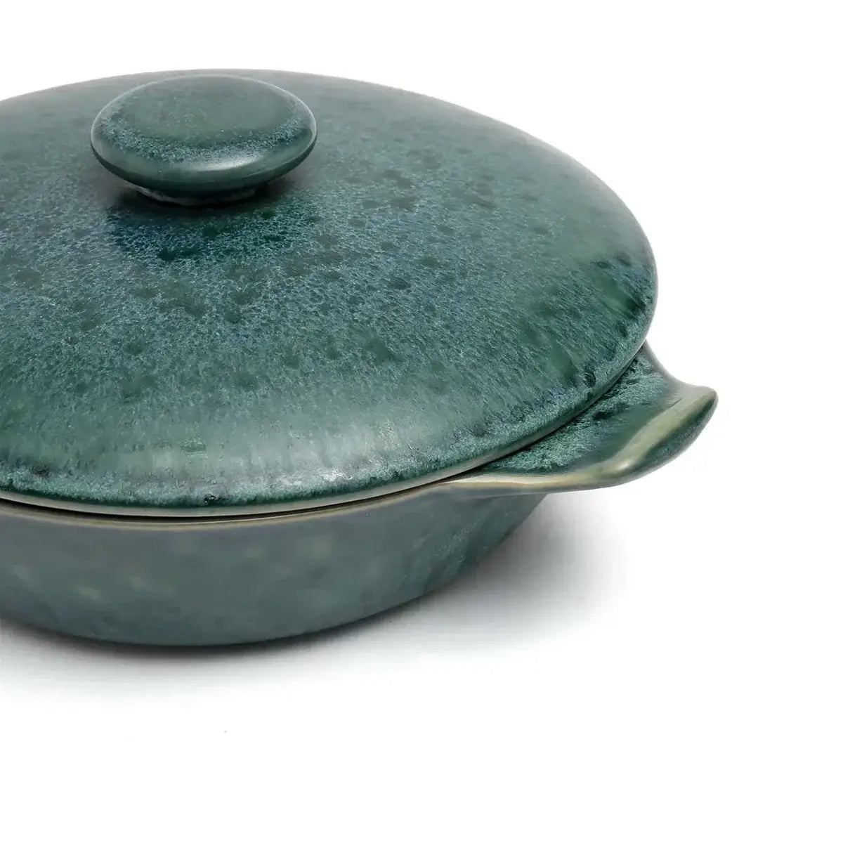 Alt Tag: Aqua stew pot with lid, elegantly designed for slow-cooked meals, in a vibrant blue-green hue. Part of a charming kitchen collection.