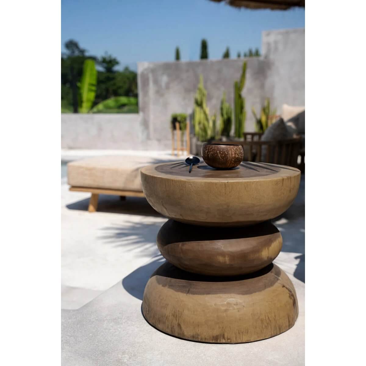 Bohemian style De Corfu-kruk as a versatile piece, handmade from solid Mungurr wood, perfect for indoors or garden use.