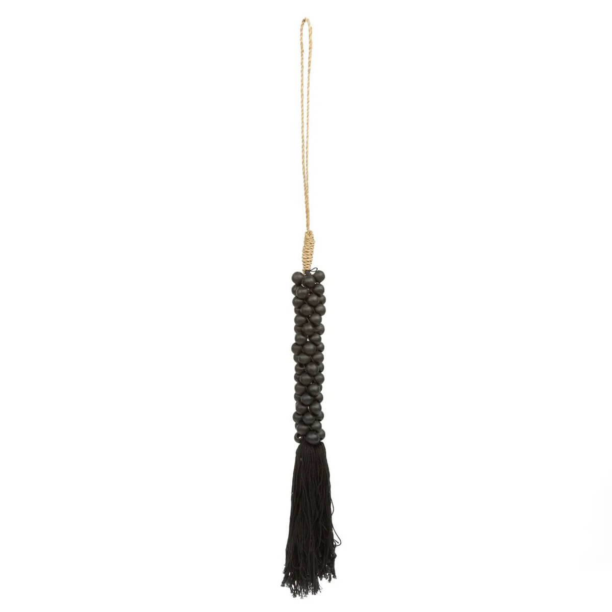De Houten Kralen met Katoenen Kwastje in Zwart, Bohemian home decor piece, handmade by Balinese artisans.