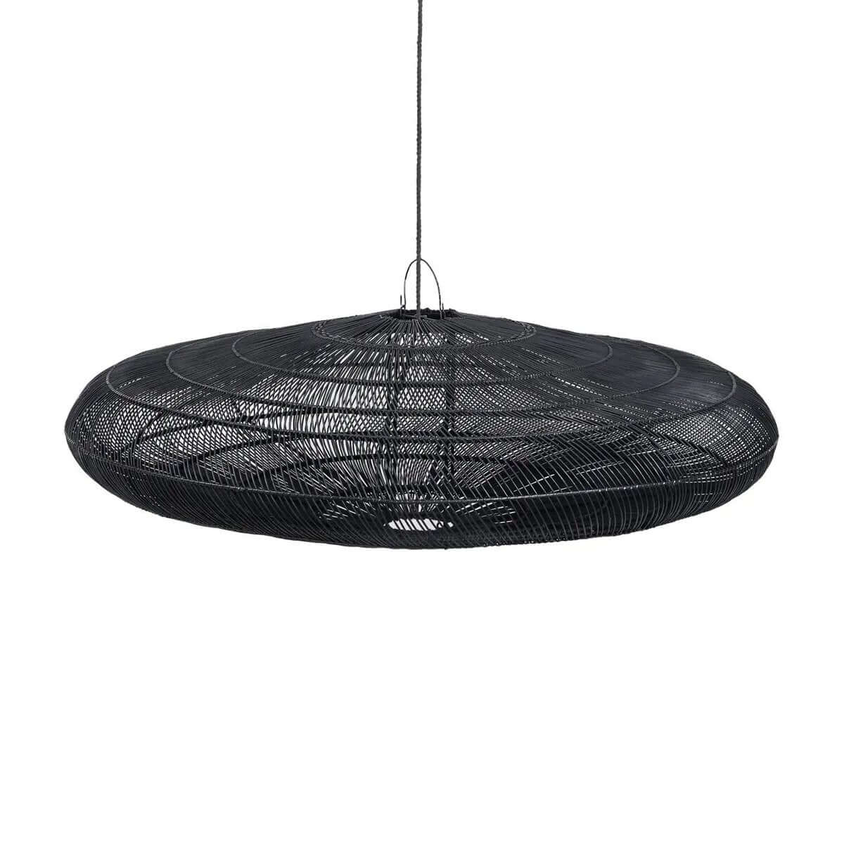 De Macaron Hanger XL in zwart, Bohemian style rotan lamp, adds playful elegance to any room decor.