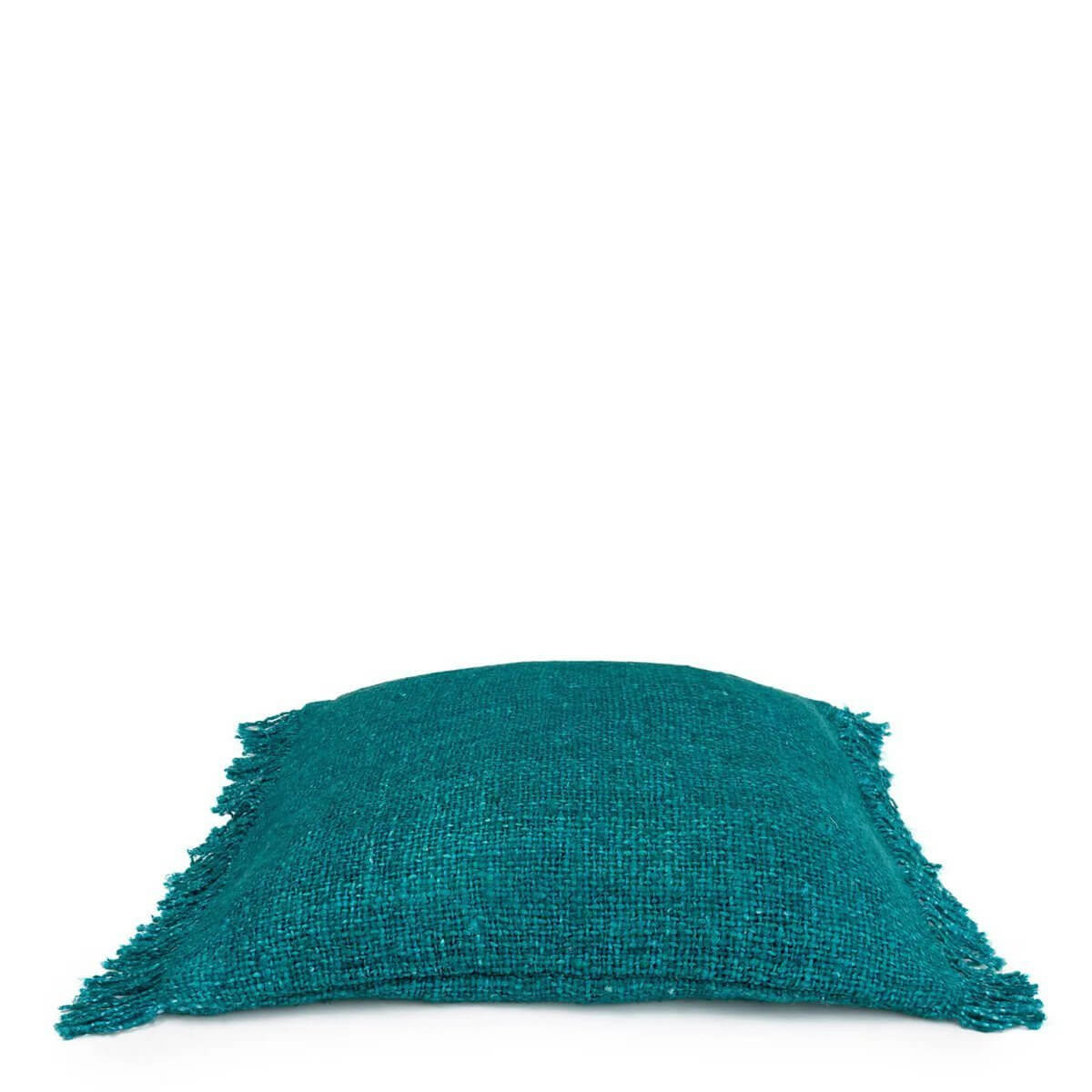 De Oh My Gee Kussenhoes in aqua, 60x60 cm, met een boho-stijl en handgeweven textuur, perfect voor een unieke woonkamerstijl.