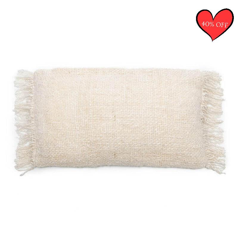 Creme kussenhoes 30x50 cm van zacht katoen met boho uitstraling, perfect voor interieur of tuin. Geen binnenkussen inbegrepen.