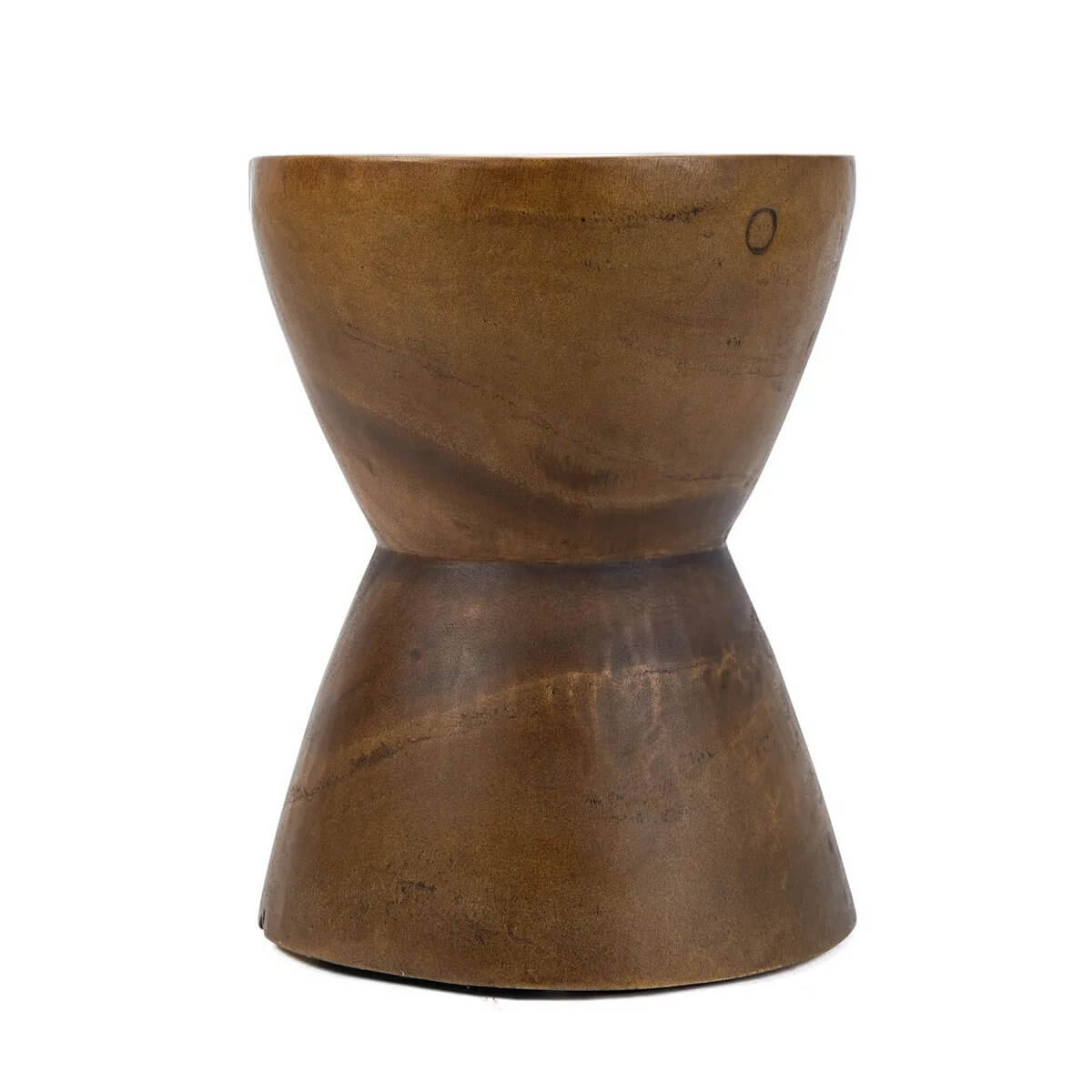 De Pacha Mama Kruk - Naturel, bohemian style stool crafted from suar wood with a natural brown finish, perfect as a stool or side table.
