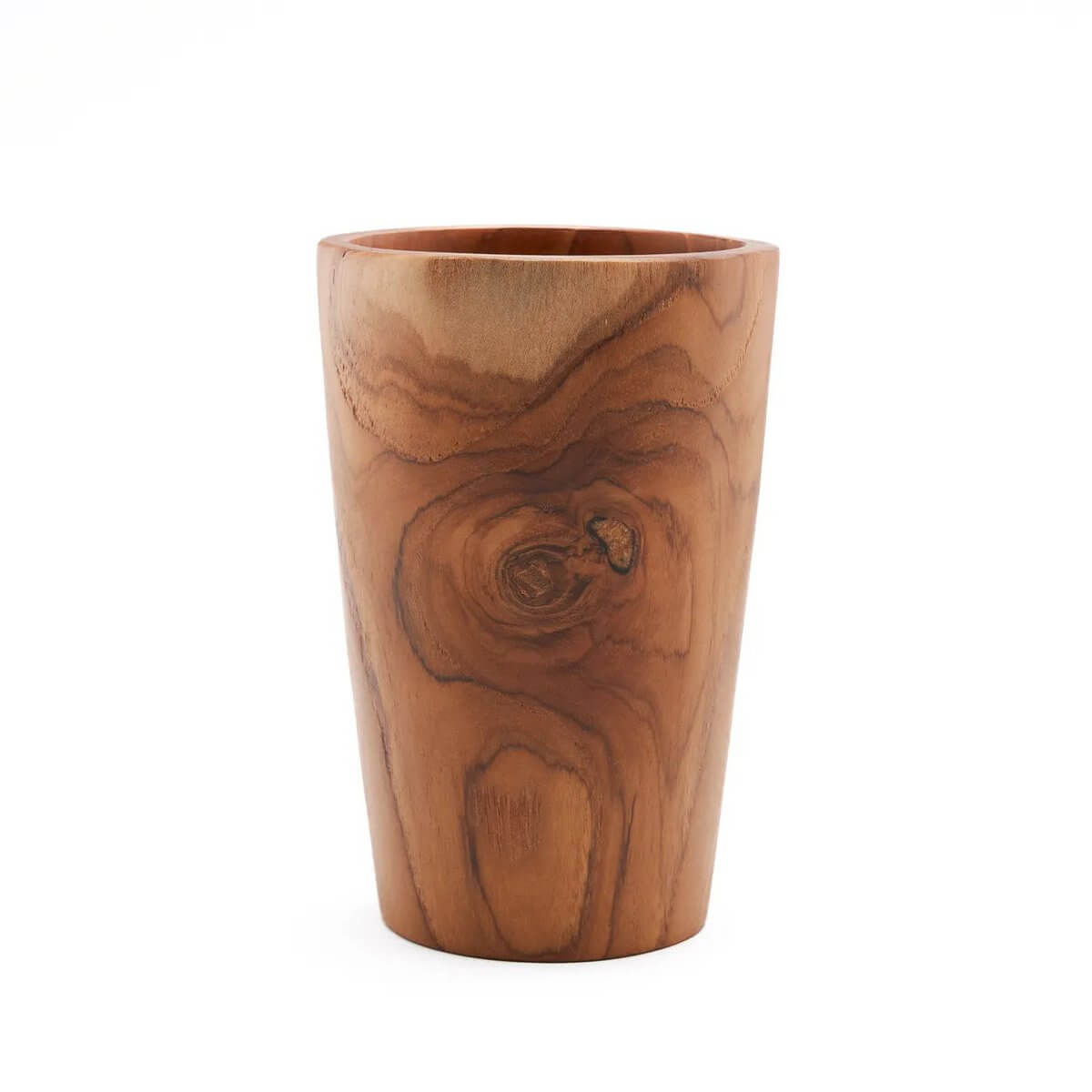 Bohemian style De Teakwortelbeker with natural wood grain, adding unique organic charm to your tableware collection.
