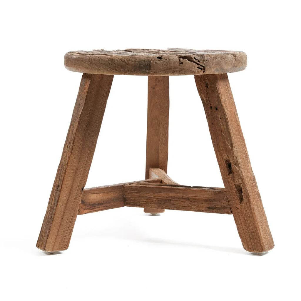 Houten Yatai kruk in natuurlijke tint, perfect voor stijlvolle interieurcombinaties.