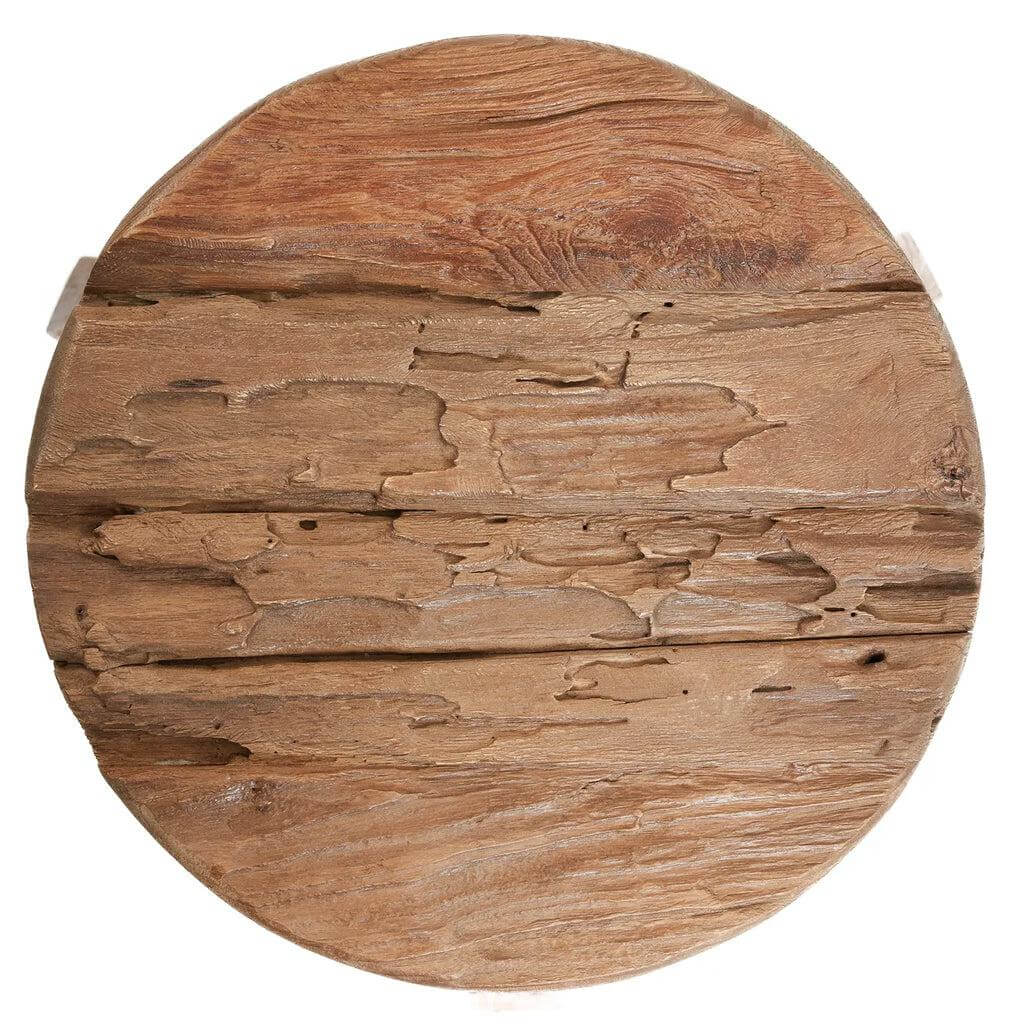 De Yatai kruk in naturel, gemaakt van geüpcycled teakhout. Perfect voor extra zitplaats of decor met rustieke uitstraling.